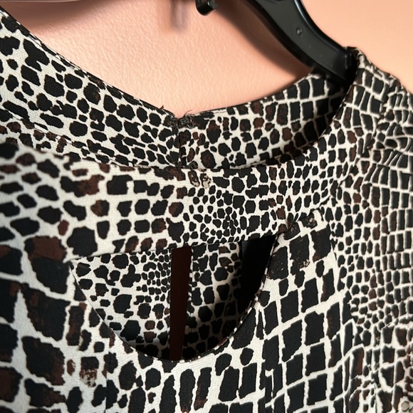 Women’s cocktail dress - animal print Med - Picture 3 of 8